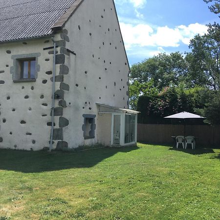 Gite Rural - Grange Des Pres Blancs Chaine Des Puys Le Vernet-Sainte-Marguerite Exteriér fotografie