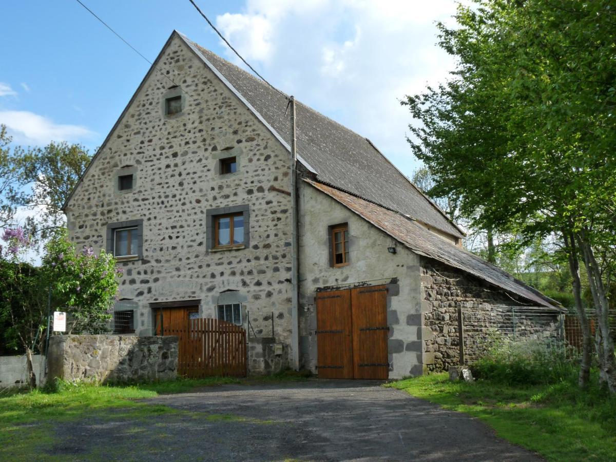 Gite Rural - Grange Des Pres Blancs Chaine Des Puys Le Vernet-Sainte-Marguerite Exteriér fotografie