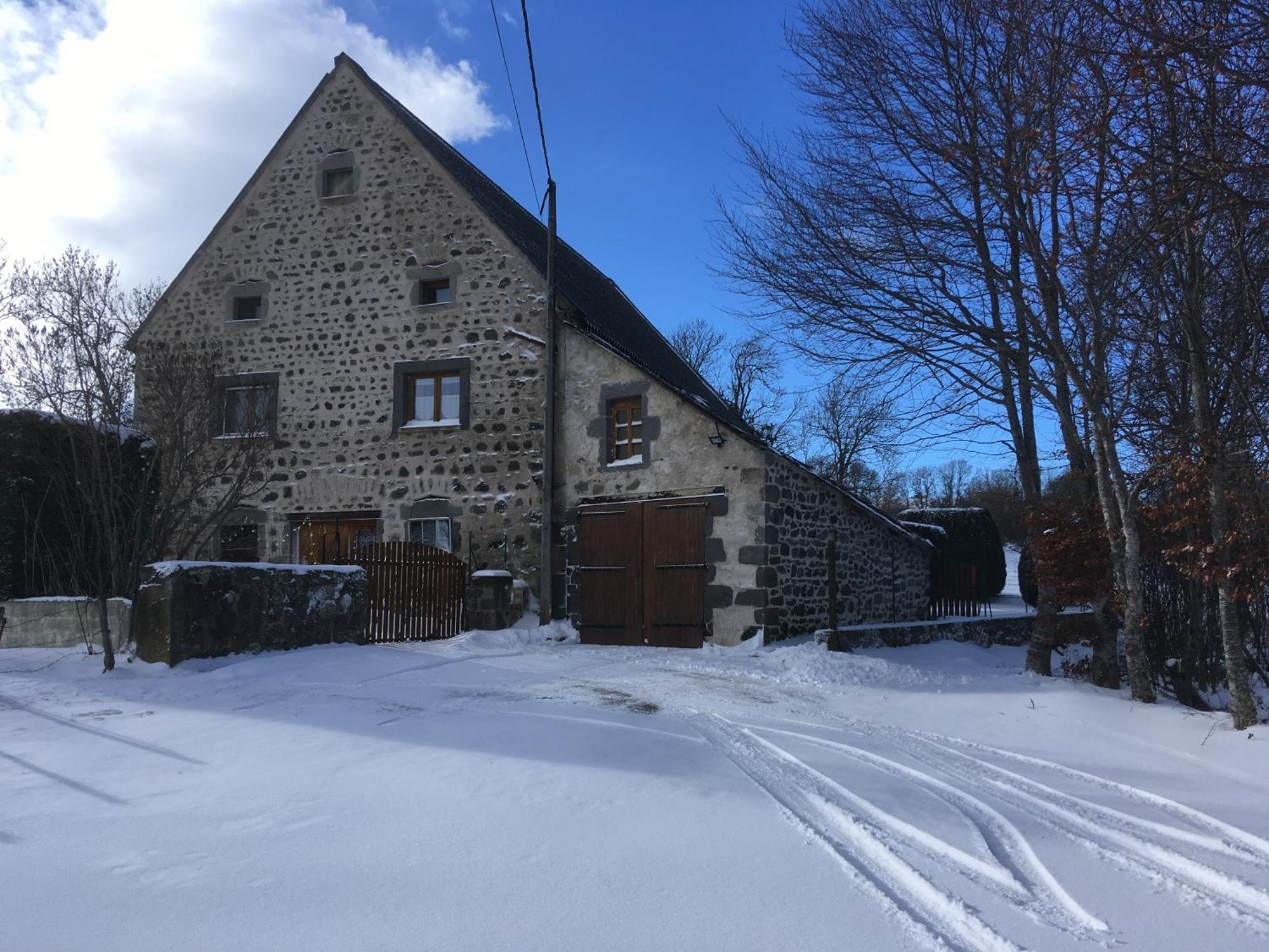Gite Rural - Grange Des Pres Blancs Chaine Des Puys Le Vernet-Sainte-Marguerite Exteriér fotografie